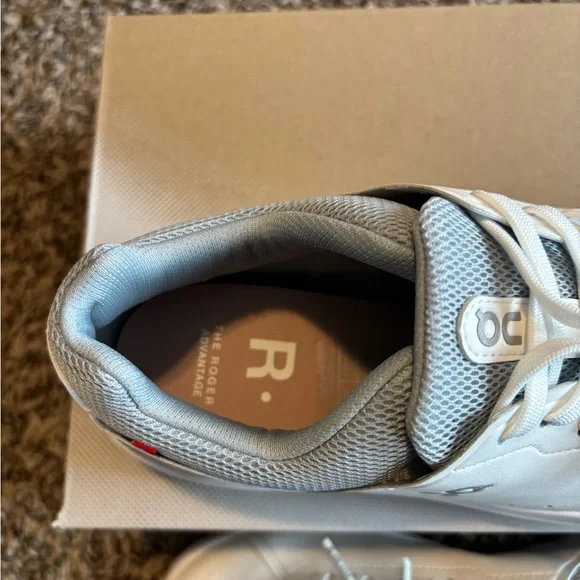 Brand New On Cloud Women's Roger Advantage Shoes Size 9.5 MSRP $160 - Picture 5 of 9
